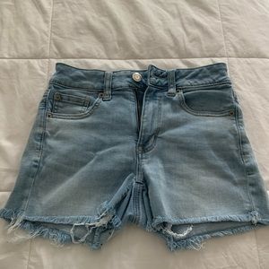 AMERICAN EAGLE HIGH WAISTED SHORTS